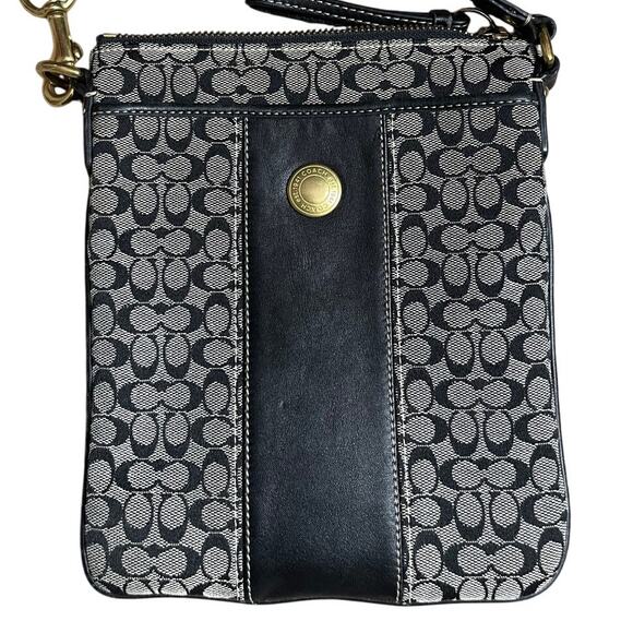 COACH 41069 Sutton Signature Stripe Swing Pack Black Grey Crossbody Purse Bag - Picture 3 of 12